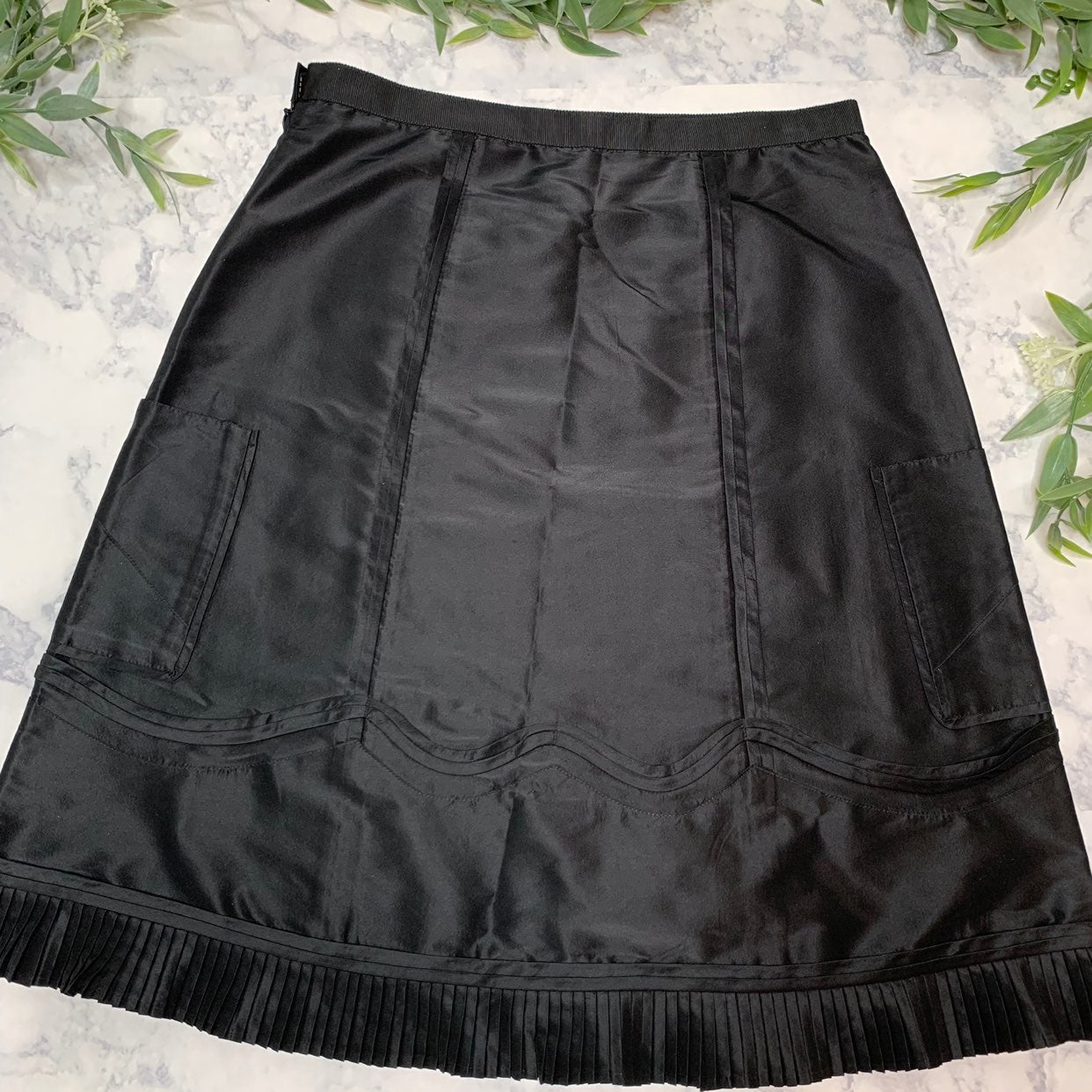Diane Von FURSTENBURG 100% Silk Skirt