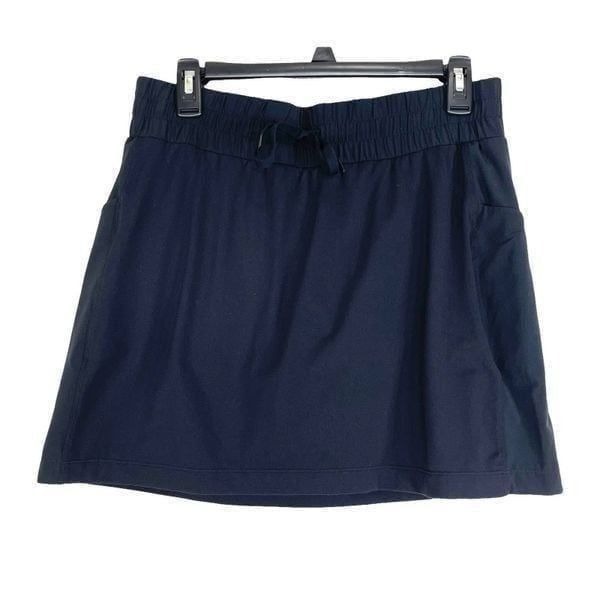 Athleta Excursion Hybrid Skort Sz S black