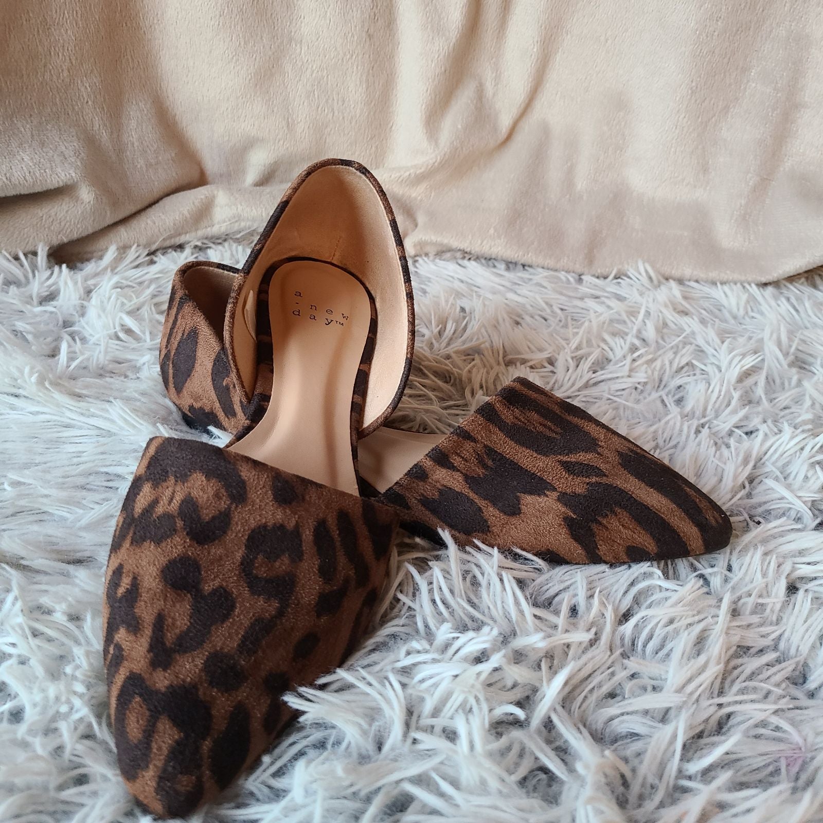 A New Day 10 Leopard Faux Suede Flats Slip On Shoes NWT