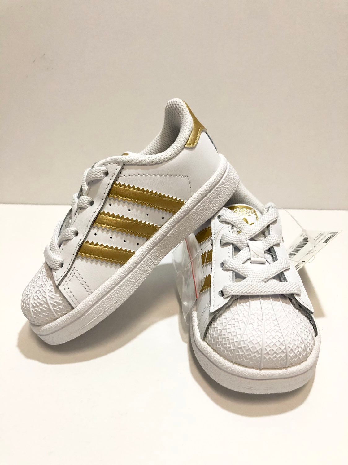 Adidas Superstar