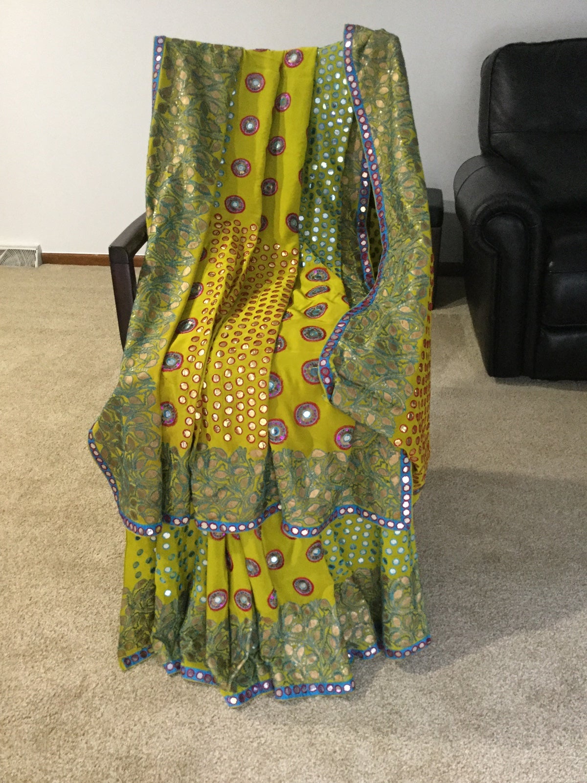 Indian Pakistani saree chaniya choli lehenga Bollywood wedding woman clothing