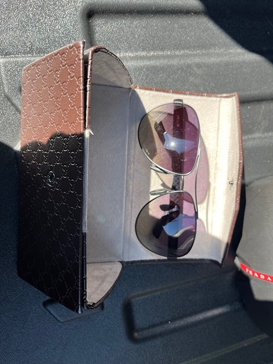 Gucci Aviator Frame Gradient Sunglasses in Metallic