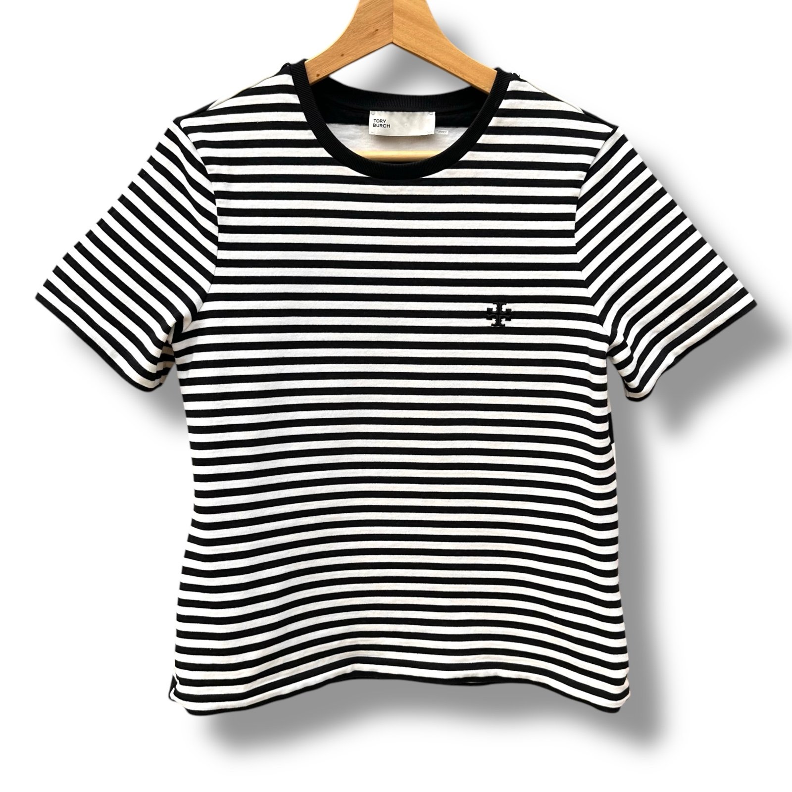 TORY BURCH ハトクラフィックTシャツ U251000190 WHITEHEART Tinx T-Shirts for Sale | Redbubble