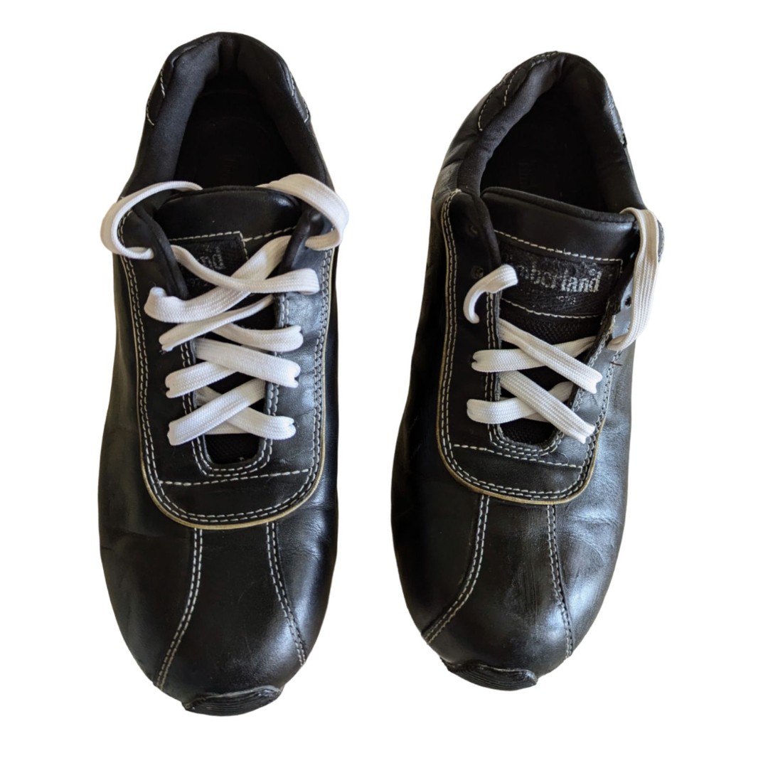 Timberland low top womens leather shoes/sneakers Sz 8.5M