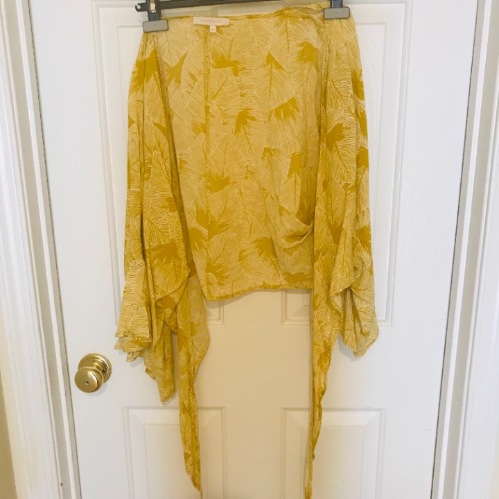 Olivaceous Yellow Leaf Print Tie Shirt