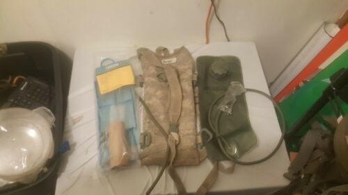 HYDRAMAX ACU DIGITAL CAMO HYDRATION SYSTEM BLADDER w/CLEANING KIT