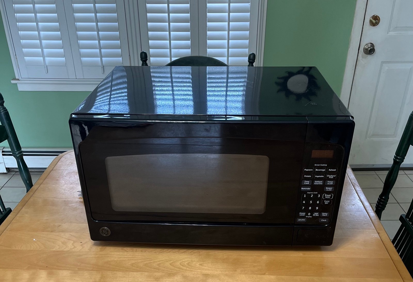 Great Quality GE Countertop Microwave