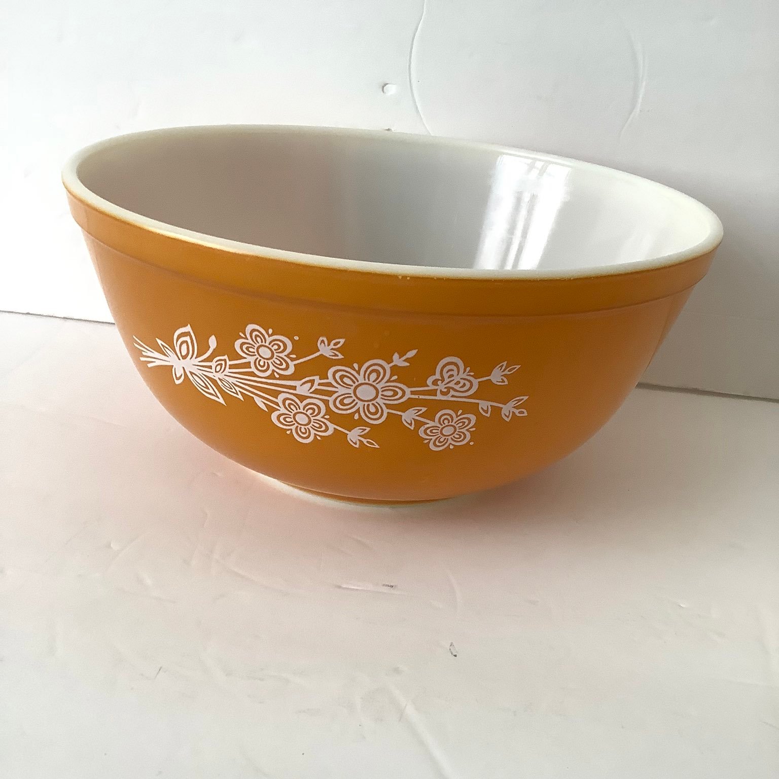 Pyrex #403 bowl