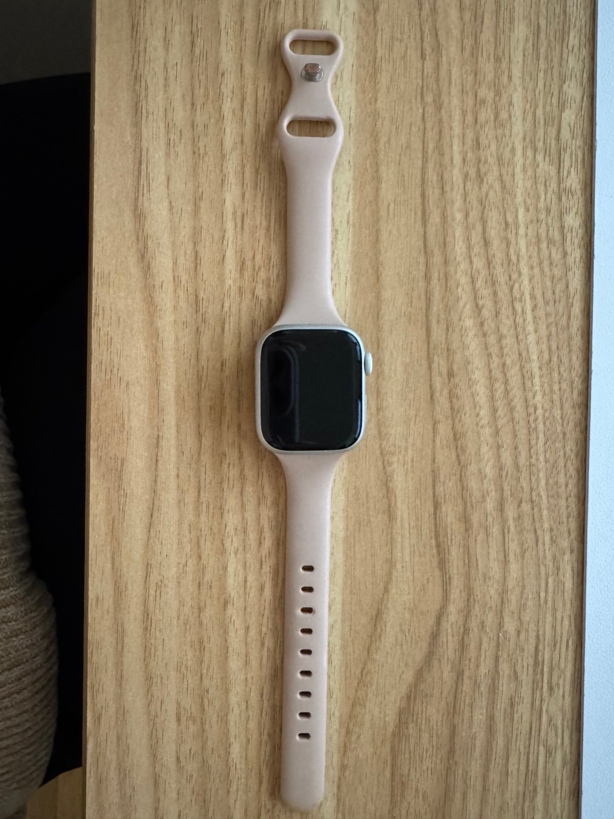 Apple Watch Series 7, 41mm, Starlight