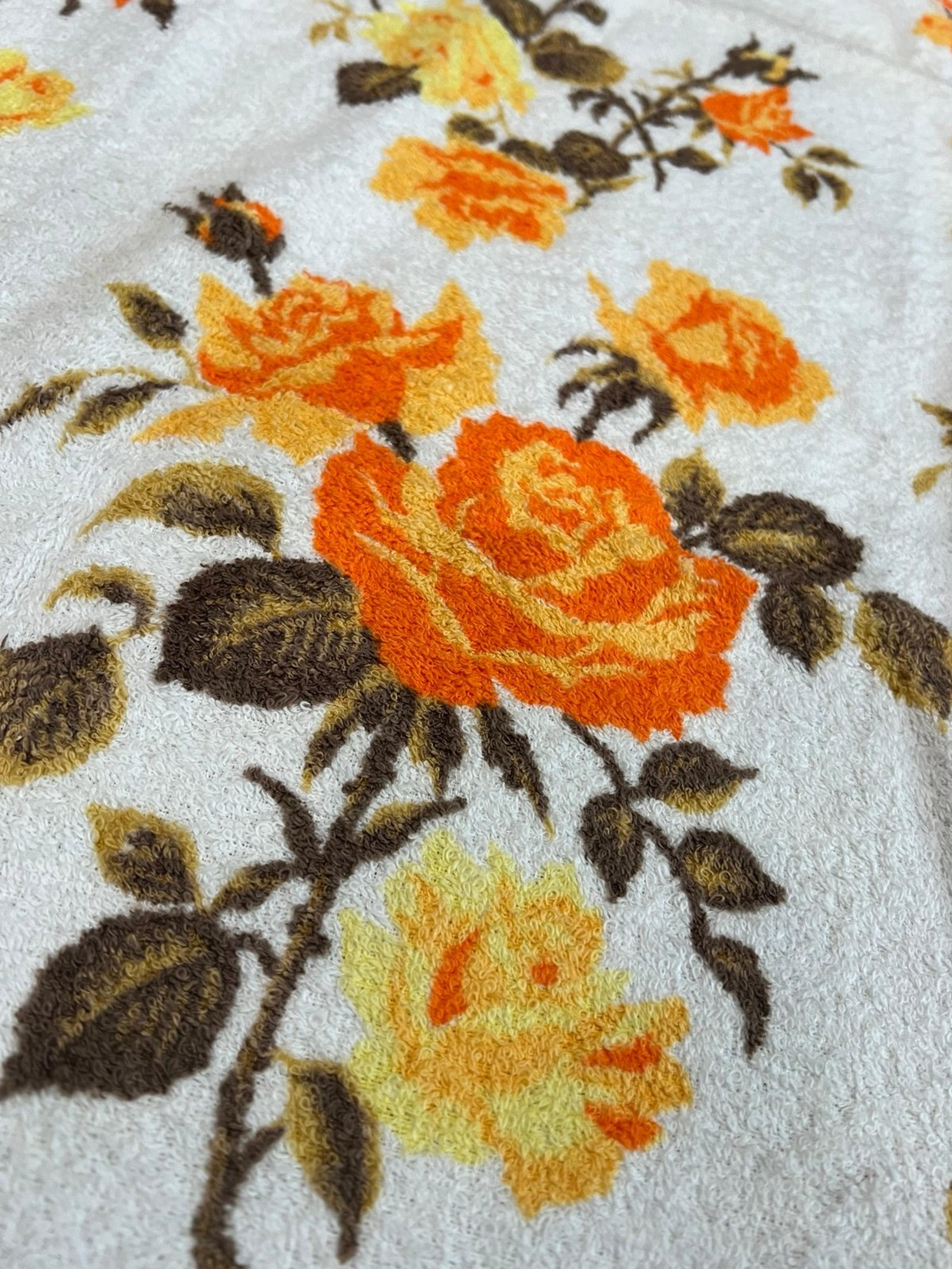 NWT Vintage Cannon orange rose fringe bath towel