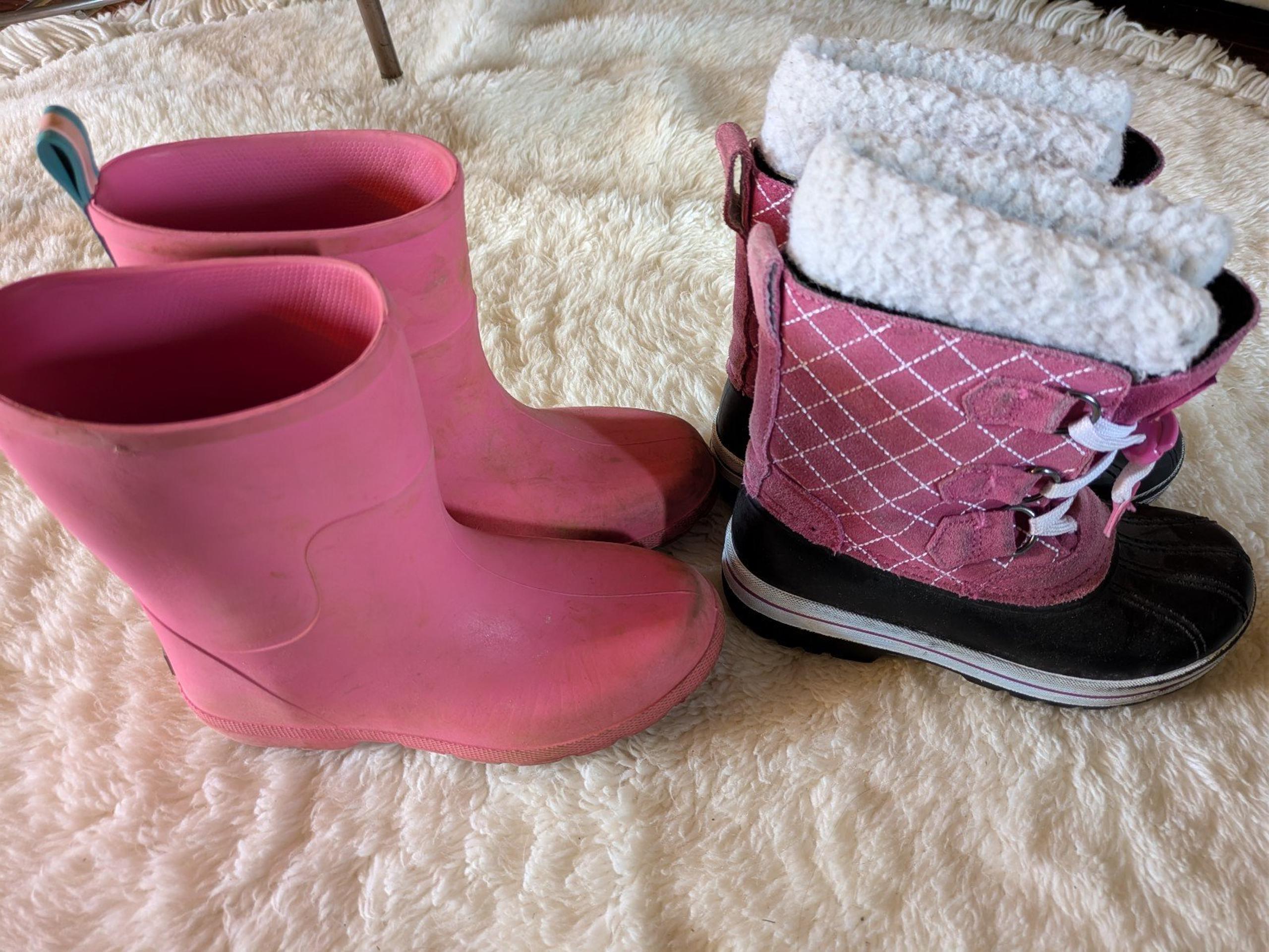 Magellan and Totes winter snow rain boots outdoor girls size 13