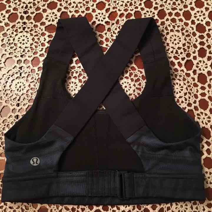 Lululemon all sport bra size 2