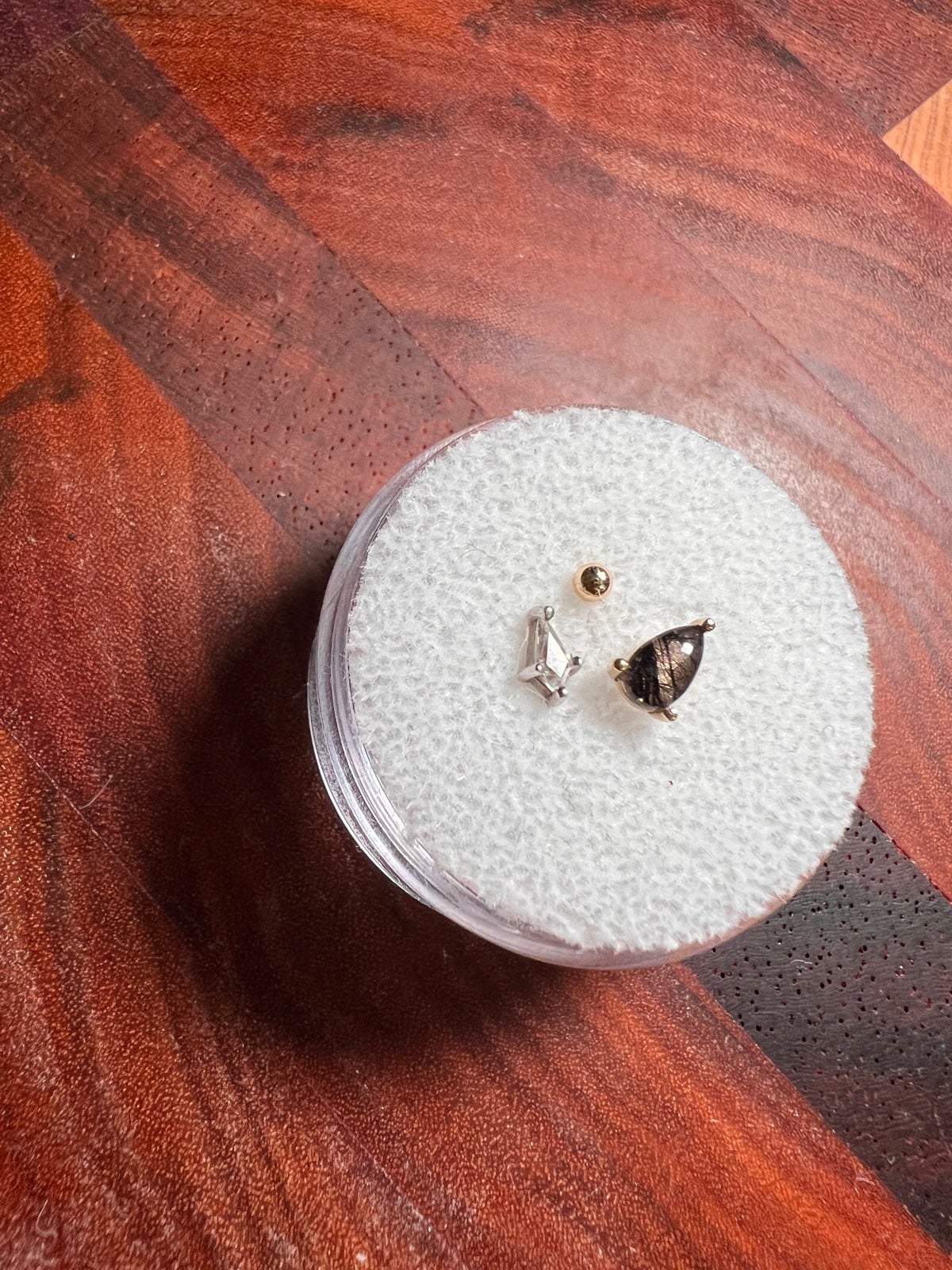 Smoky Quartz Threadless Earring Gold Pear shops