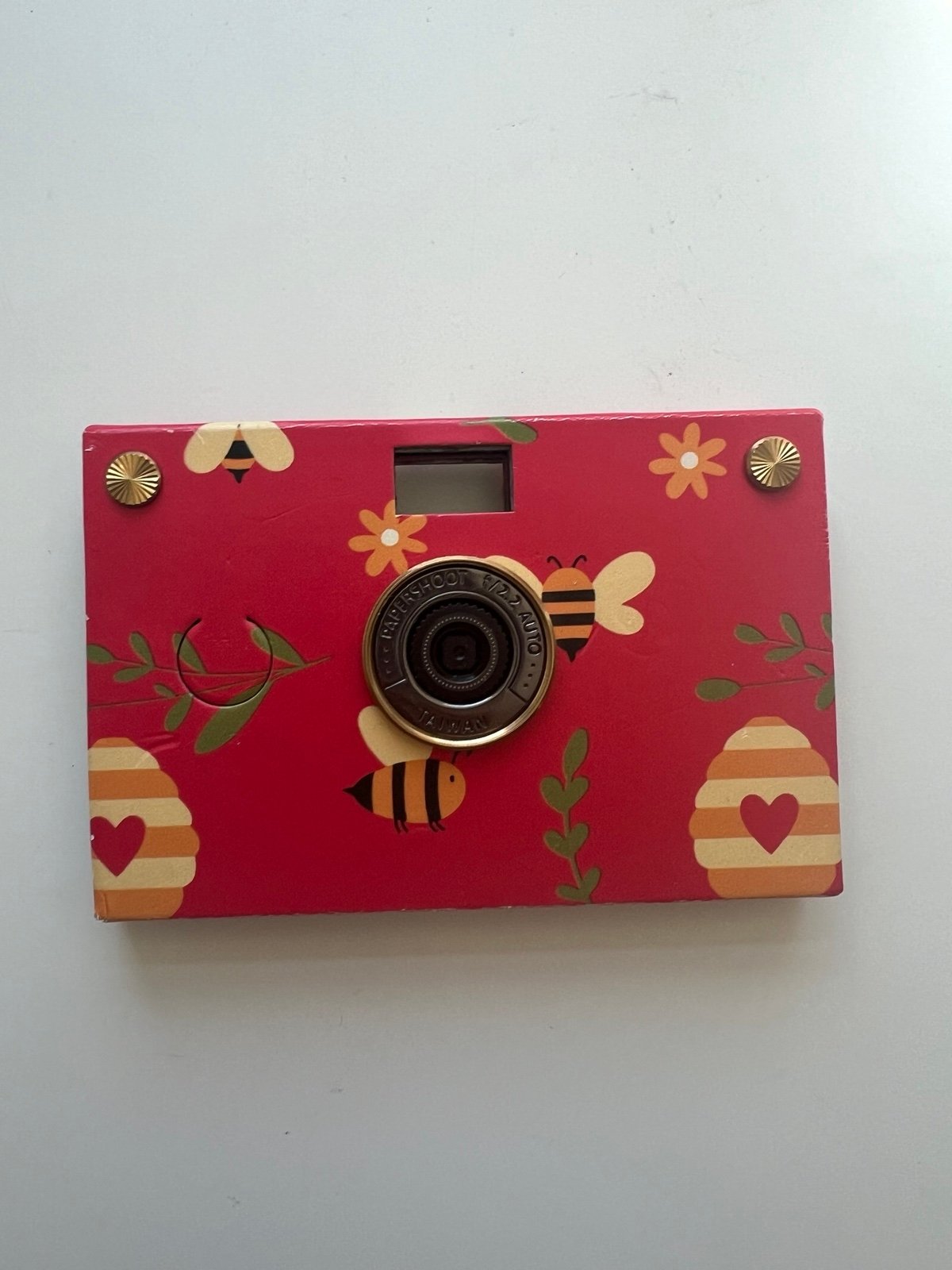 Paper shoot camera