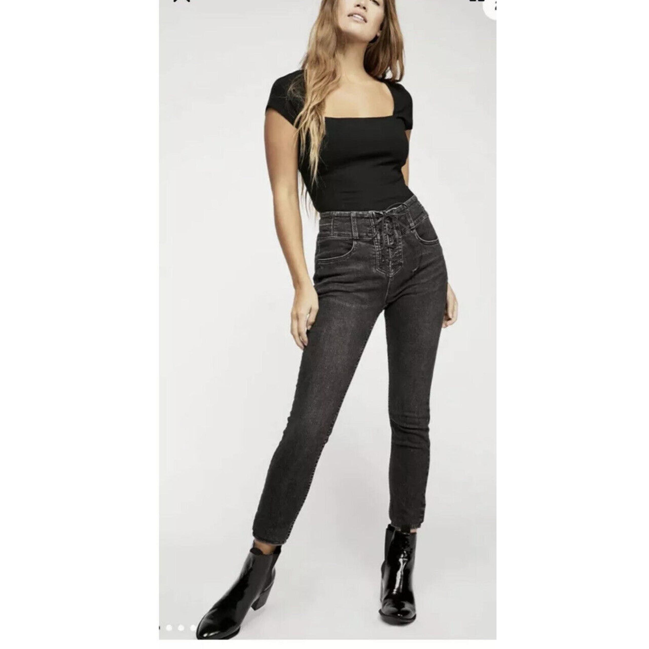 Free People Curvy High Rise Lace Up Skinny Jeans Black Women’s Size 35 NWT