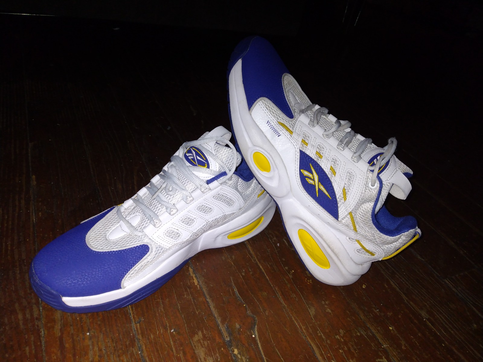 Reebok Iverson's Solutions Men's Size 11 1/2