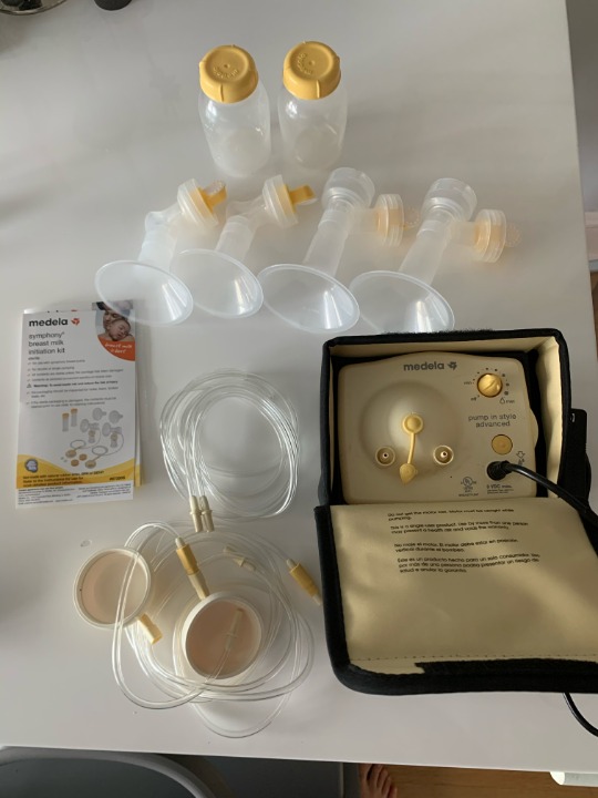 Like New Medela Pump in Style Advanced