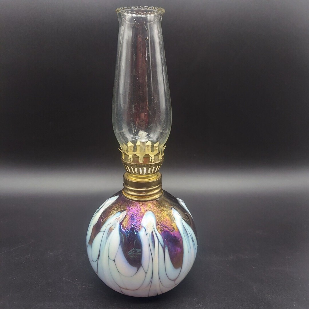 VTG The Original 9 Mount St Helen Blown Art Glass Hurricane Drip Glaze Oil Lamp