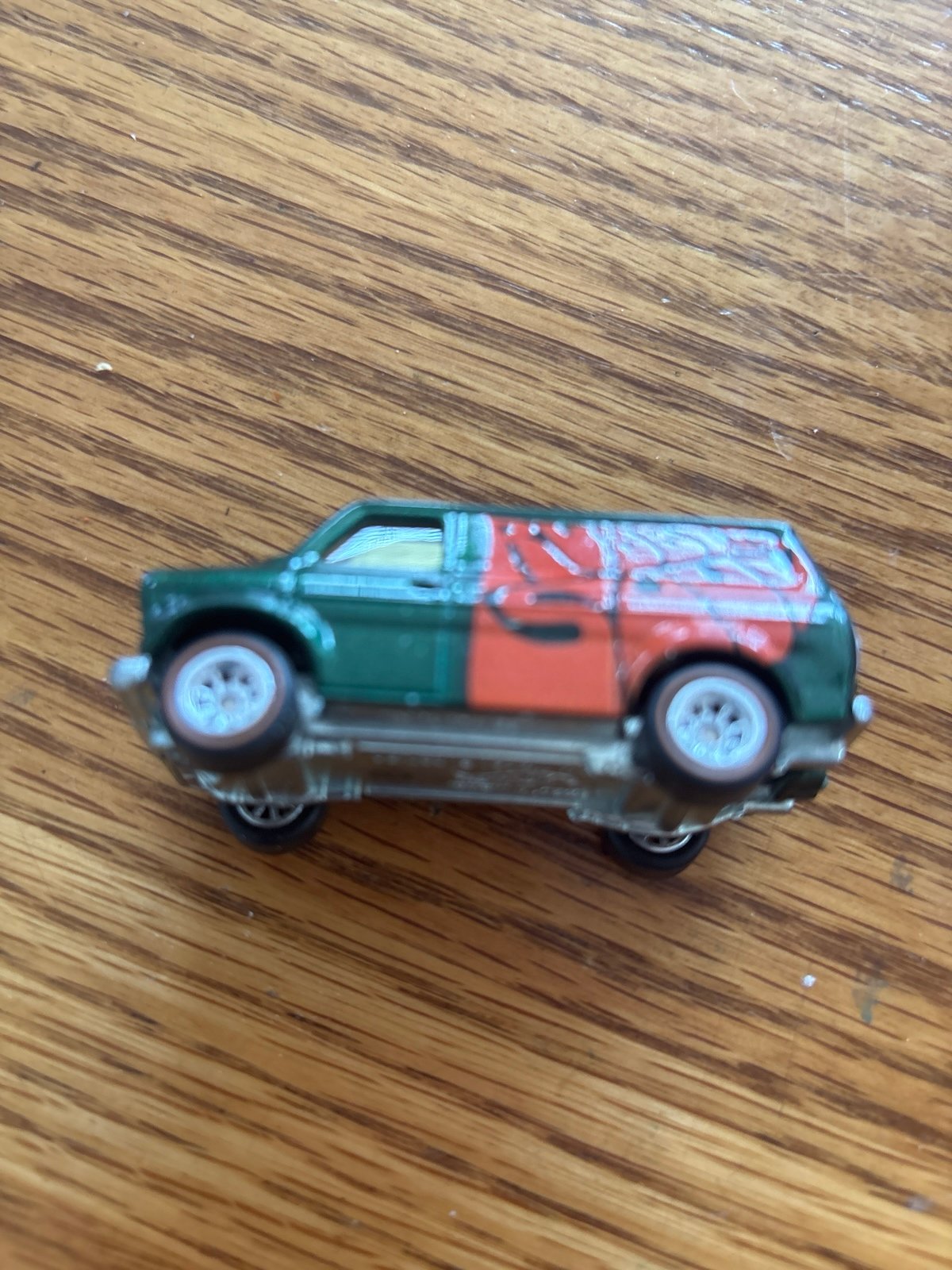 Hot Wheels The Beatles ALBUM RUBBER SOUL FORD TRANSIT SUPERVAN Metal RealRider