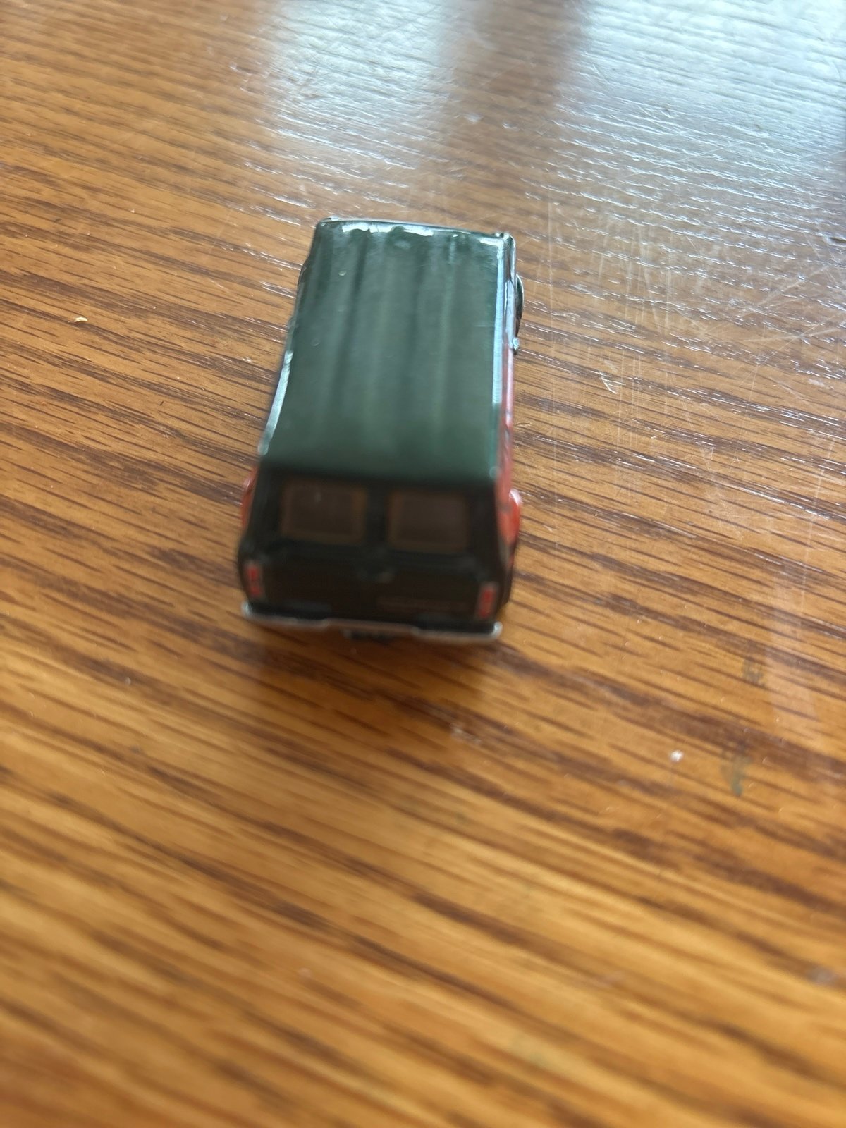 Hot Wheels The Beatles ALBUM RUBBER SOUL FORD TRANSIT SUPERVAN Metal RealRider - detail