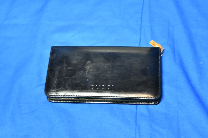 Gucci wallet