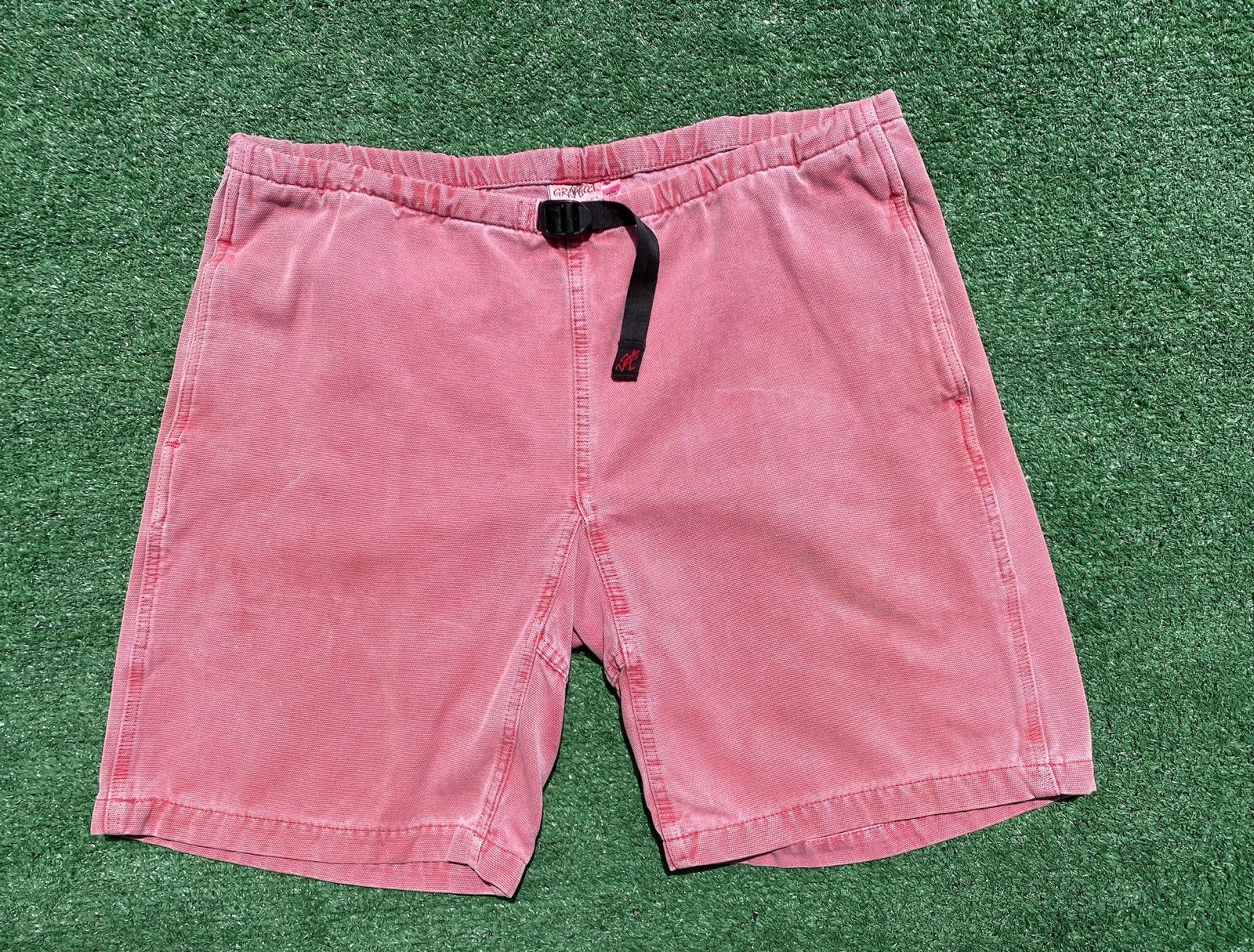 Vintage 90’s Gramicci Faded Red Belted Cotton Shorts Men’s Size Large USA Made