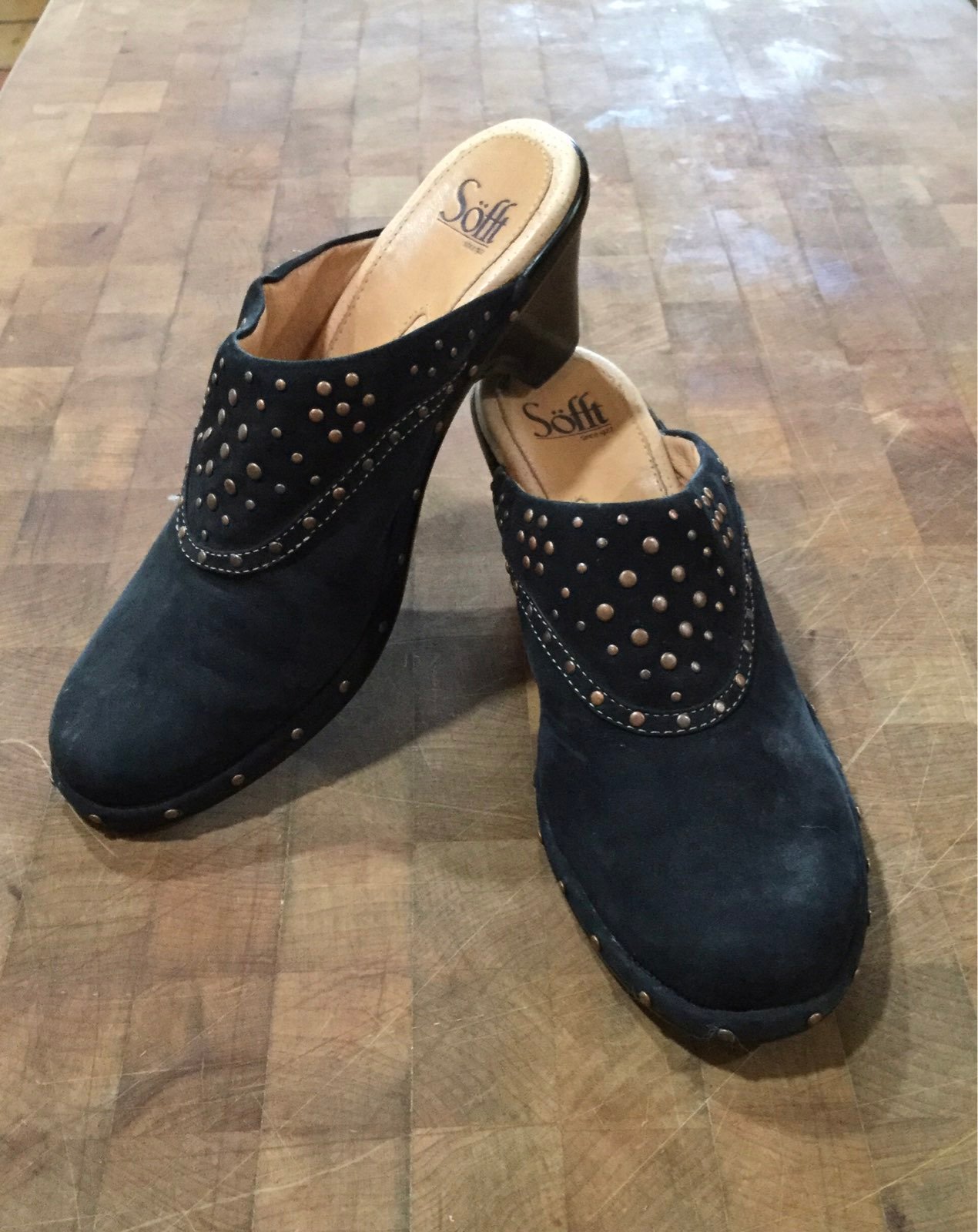 Womens SOFFT 8M Suede Mules