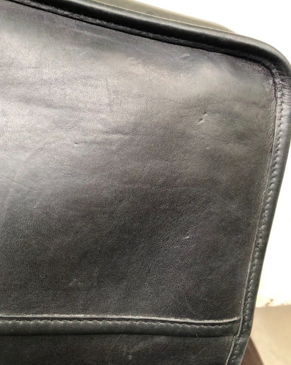 COACH Vintage USA 80s Navy Blue Thick Leather Zip Bag Clutch Case newest Unisex