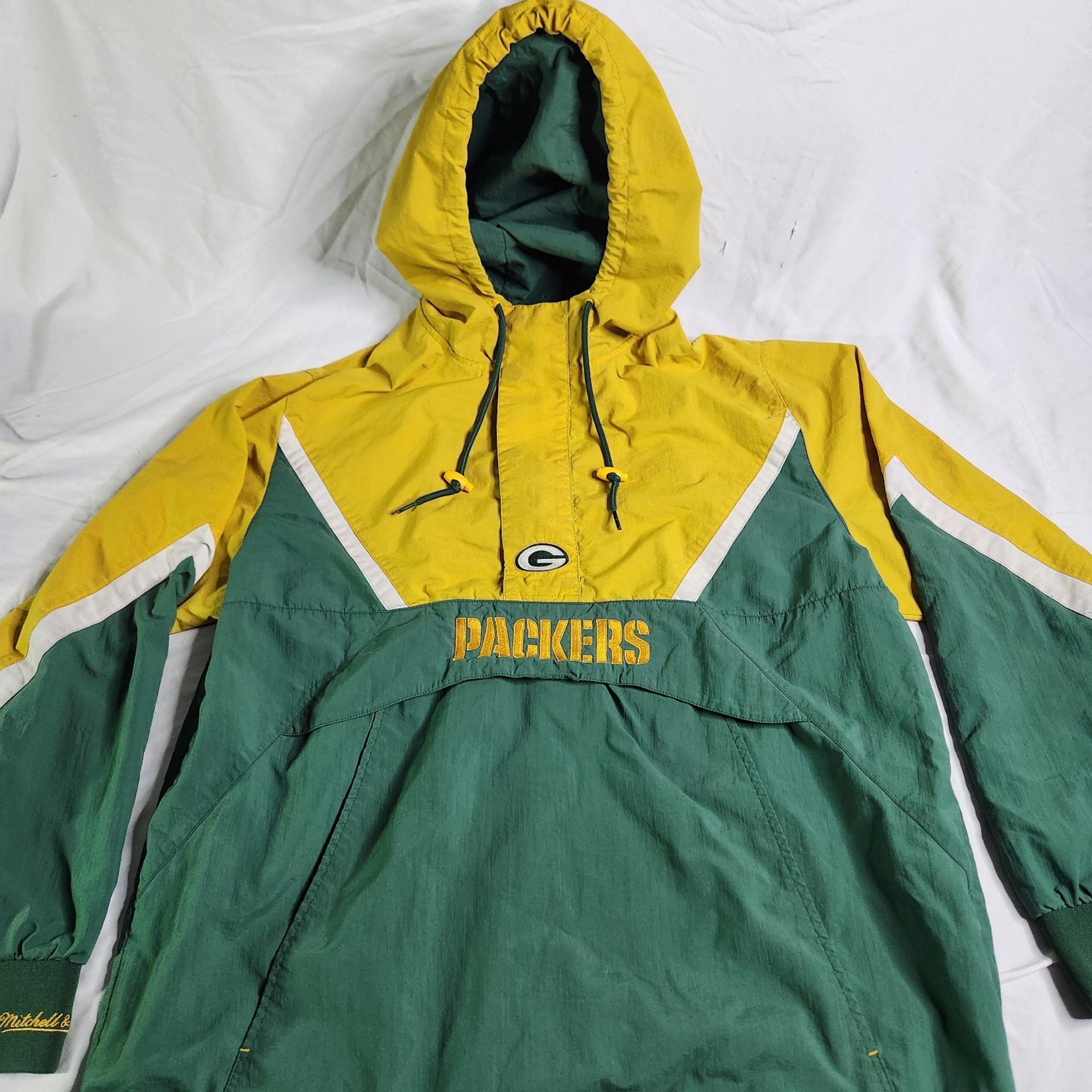 Vintage Green Bay Packers Men Mitchell & Ness Light / Rain Jacket Sz XL