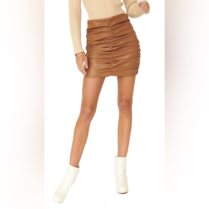 Astr The Label Leather Ruched Mini Skirt in Cappuccino Tan Size S