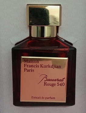 baccarat rouge 540 extrait