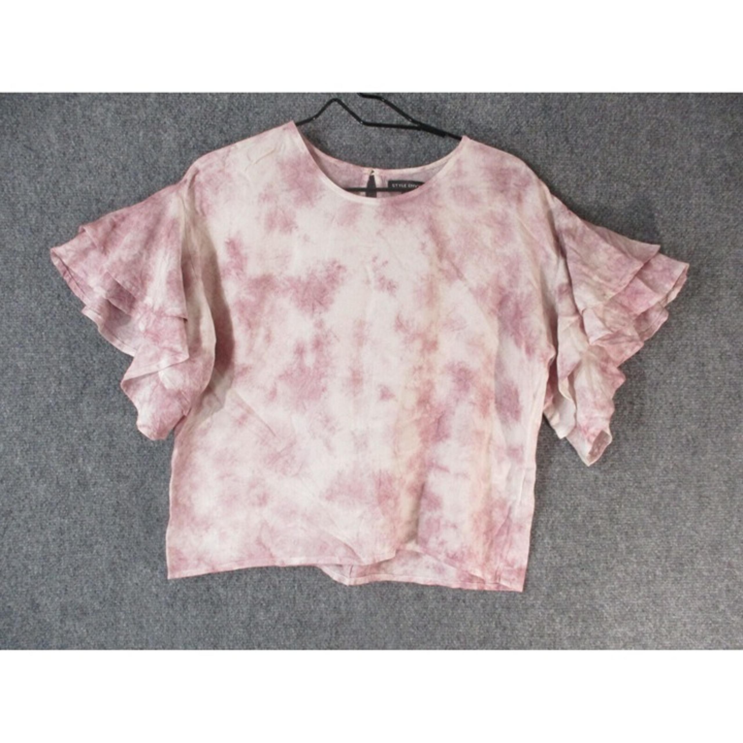 STYLE ENVY Shirt Womens Small Pink Tie Dye Crop Ruffle Short Sleeve Woven Top