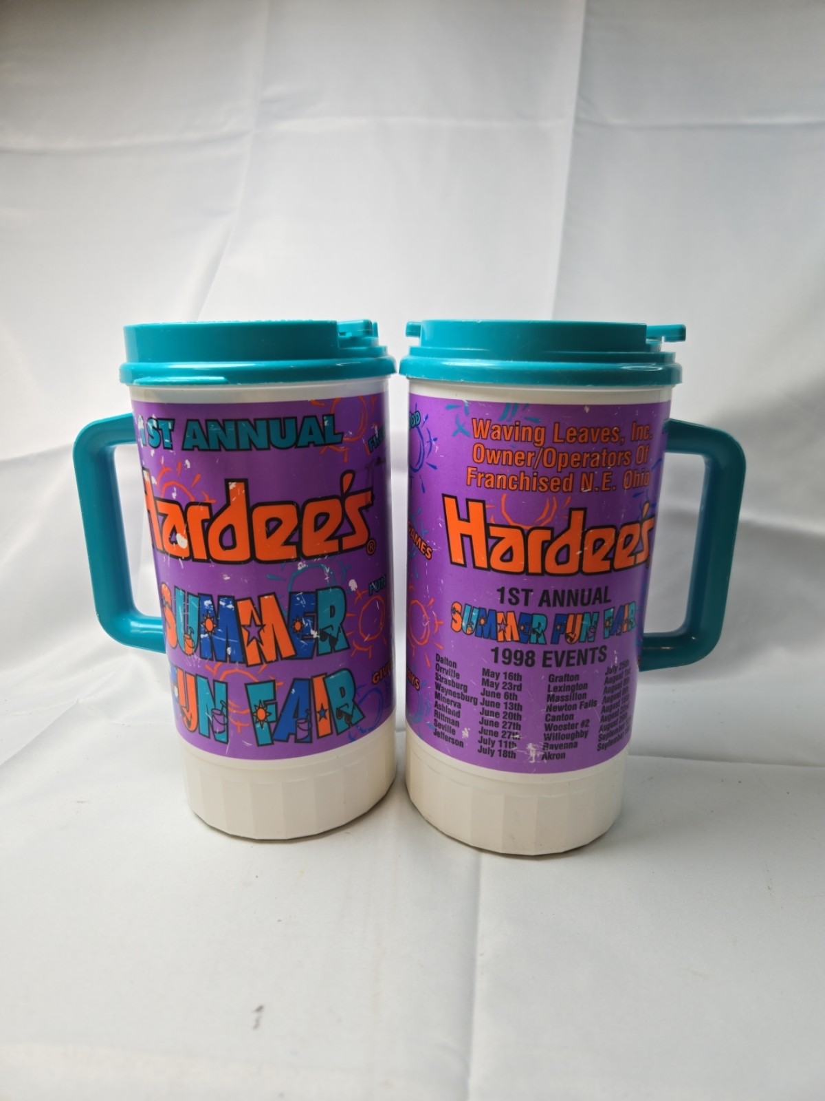 Set Of 2 Vintage 1998 Hardee's 1st Annual Summer Fun Fair Traveling Mugs