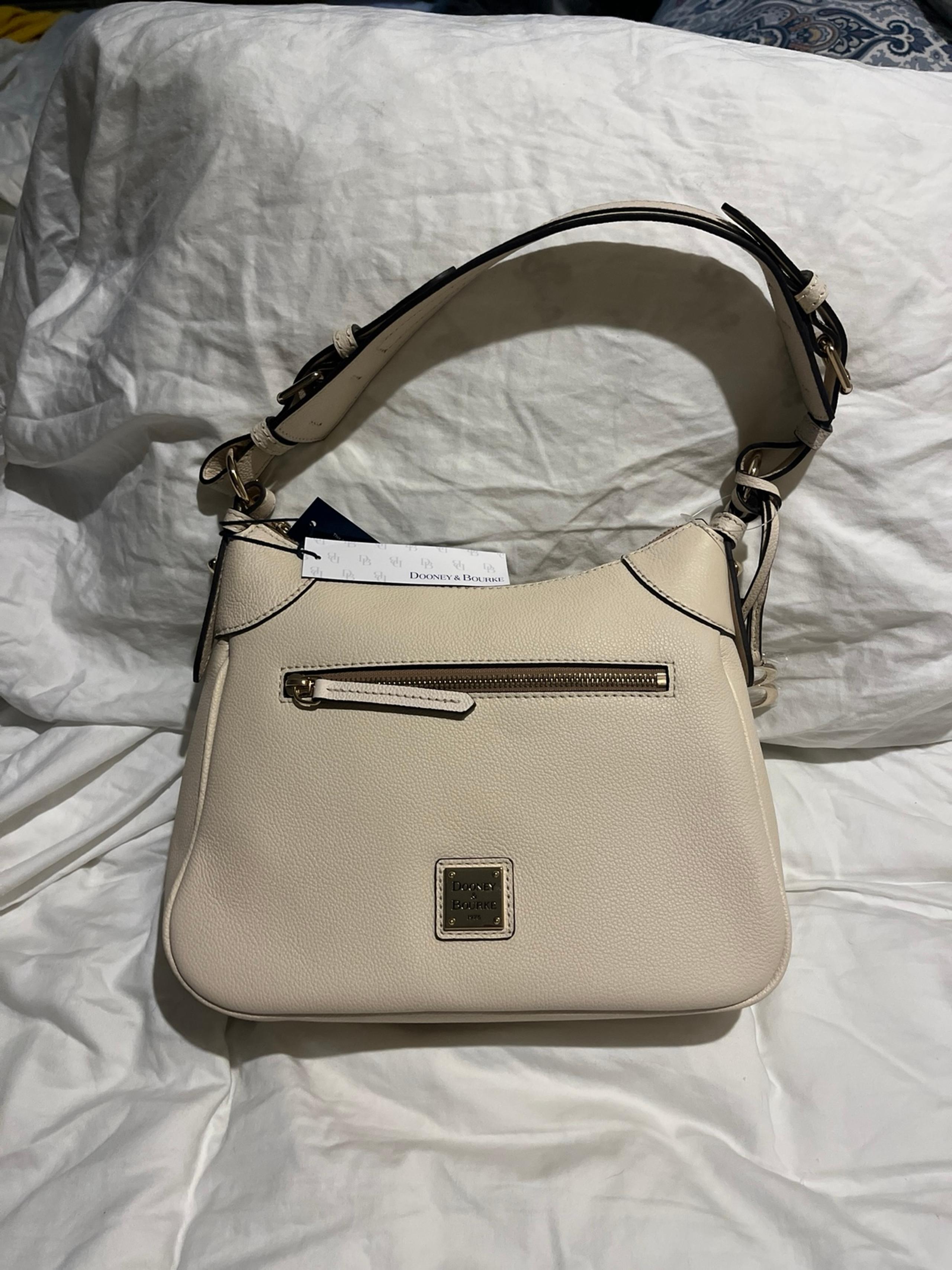 NEW Dooney & Bourke cream color leather purse