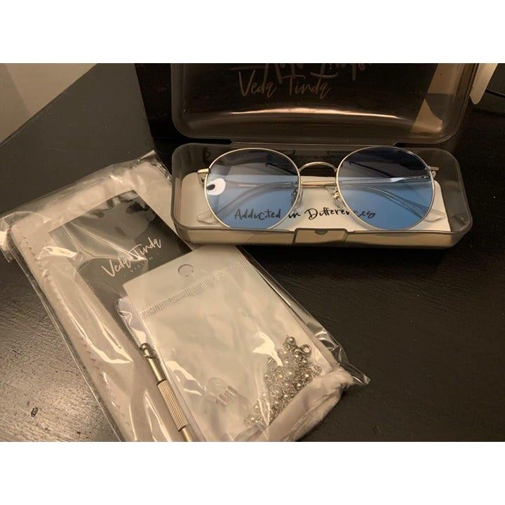 New Women Polarized Vintage Retro Circle Sunglasses with Chain - Light Blue
