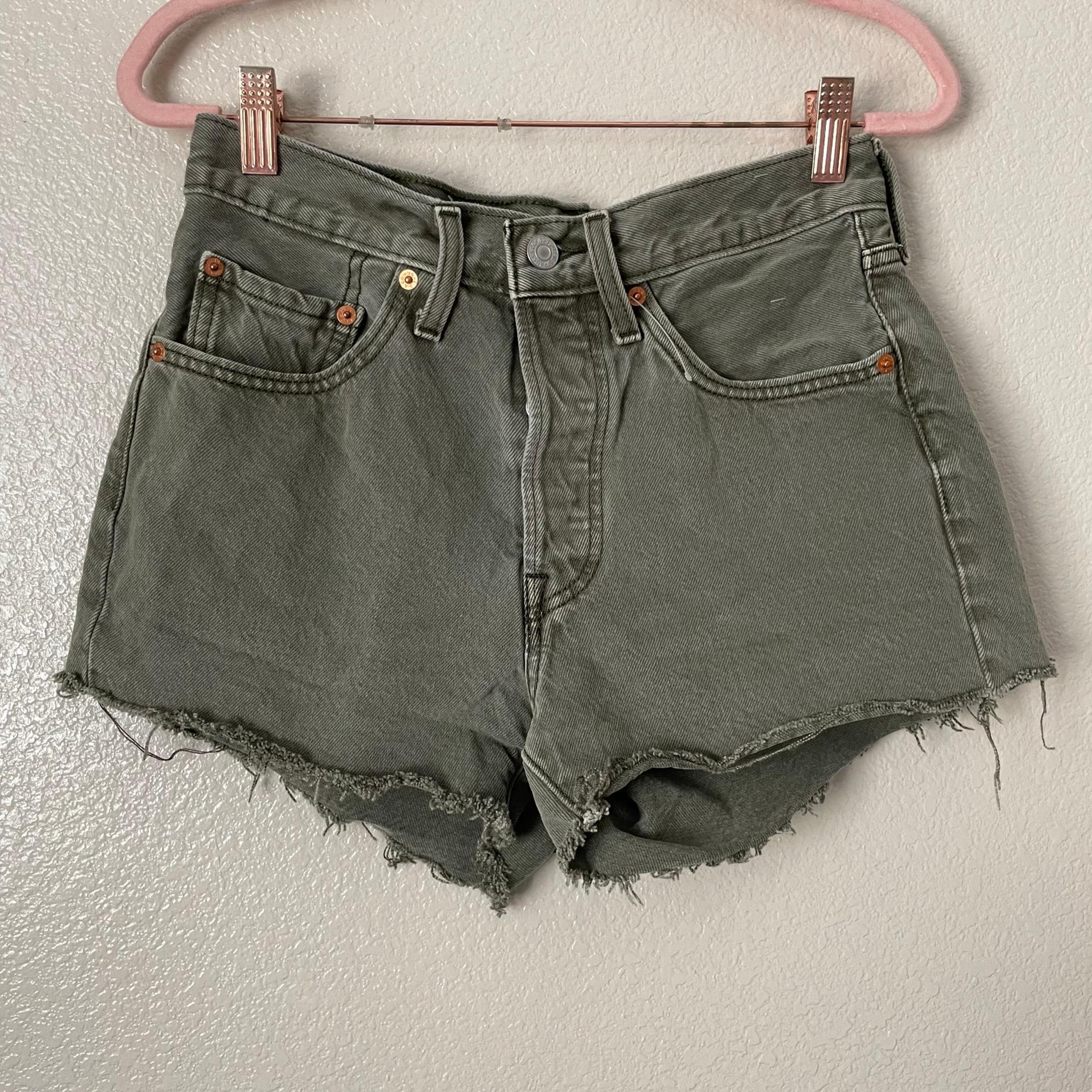 Levis Shorts Womens Size 26 Green 501 Denim Cotton Cut Off Frayed Grunge Summer