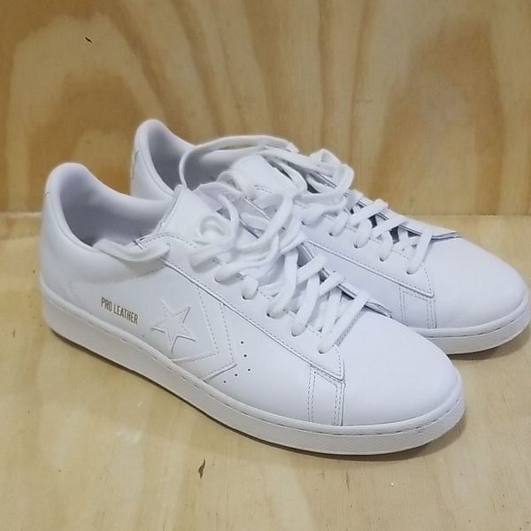 Converse Pro Leather White Sneakers Mens sz 10, Wmn's Sz 11 1/2