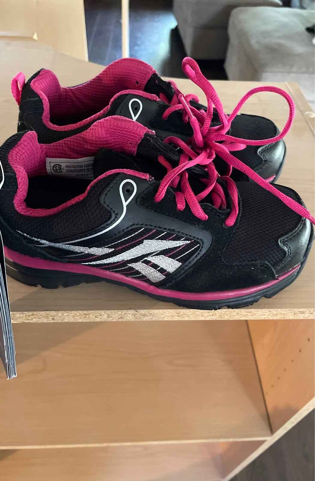 womens composite toe work shoes.
