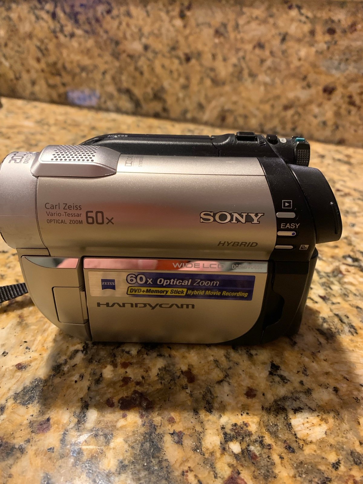 Sony Handycam DCR-DVD650 Mini DVD Camcorder No Charger Untested (I’m Told Works)
