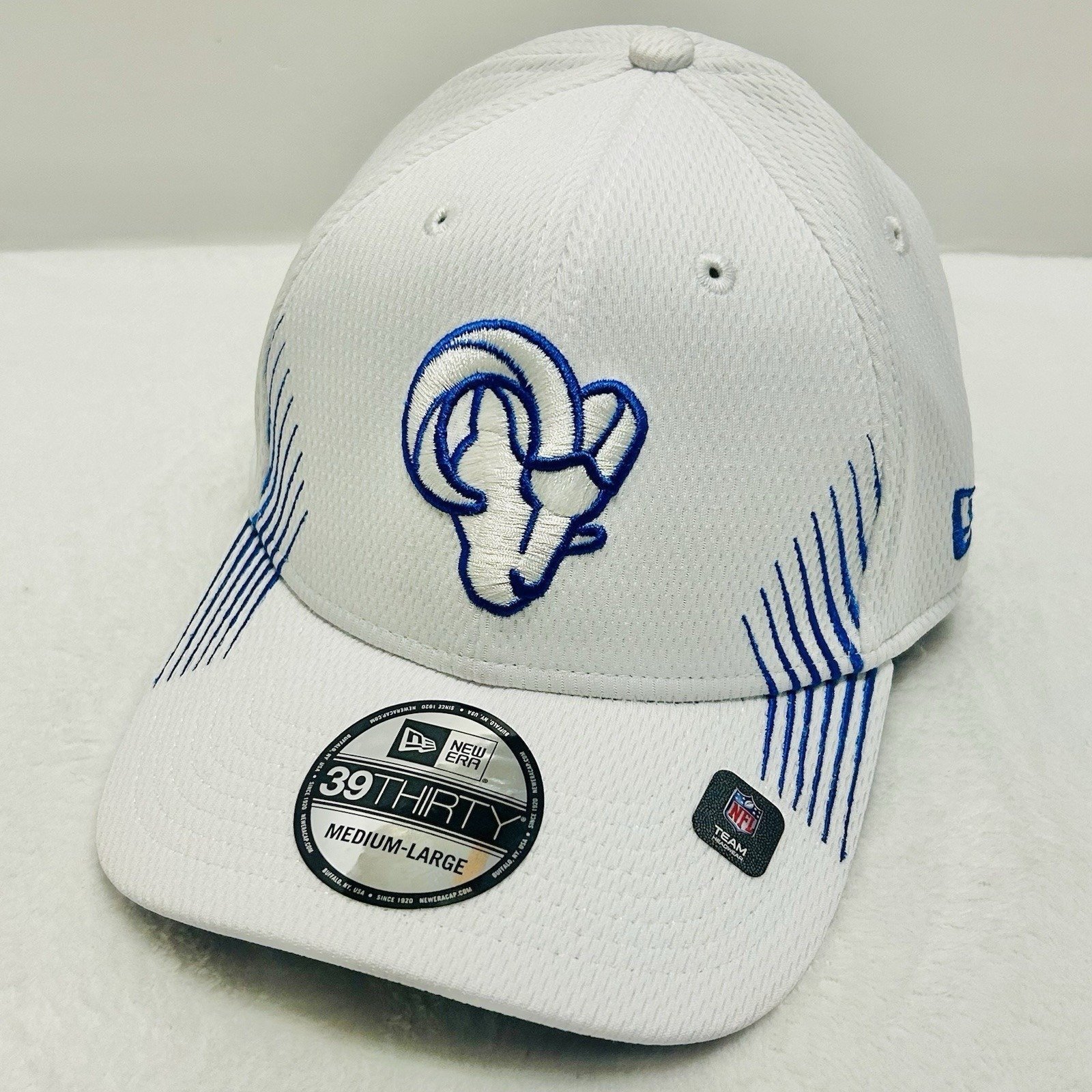 New Era Los Angeles Rams Active 39THIRTY Stretch Flex Hat Cap M/L White NFL