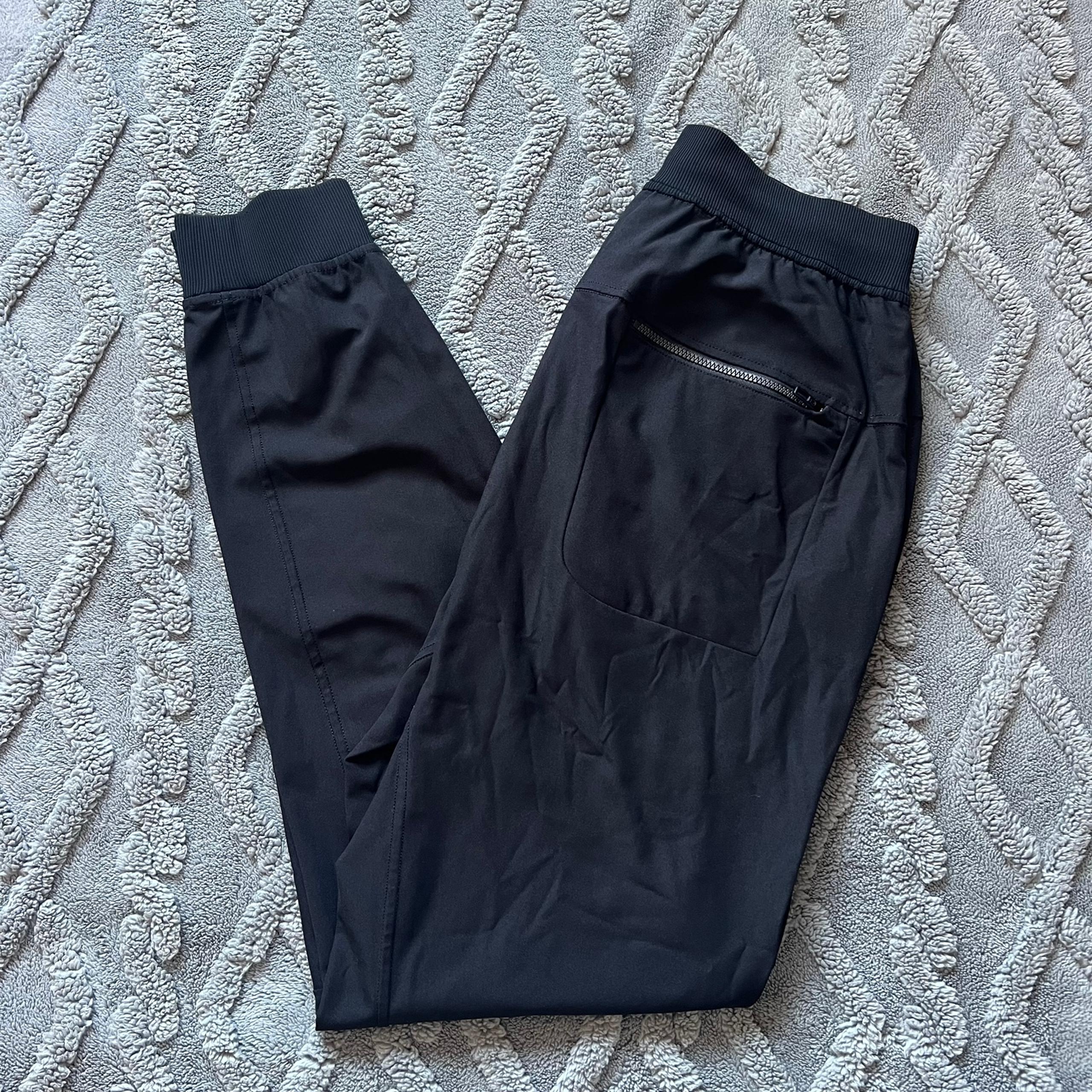 Lululemon ABC Jogger Pants Mens Small Relaxed Tech Athletic Black Pre-Loved