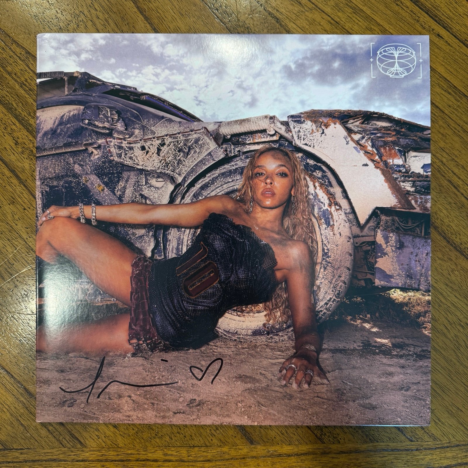 [SIGNED] Quantum Baby vinyl - Tinashe