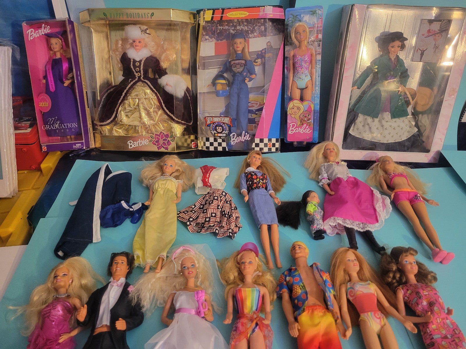 Vintage / new Barbie doll lot, boxed and unboxed