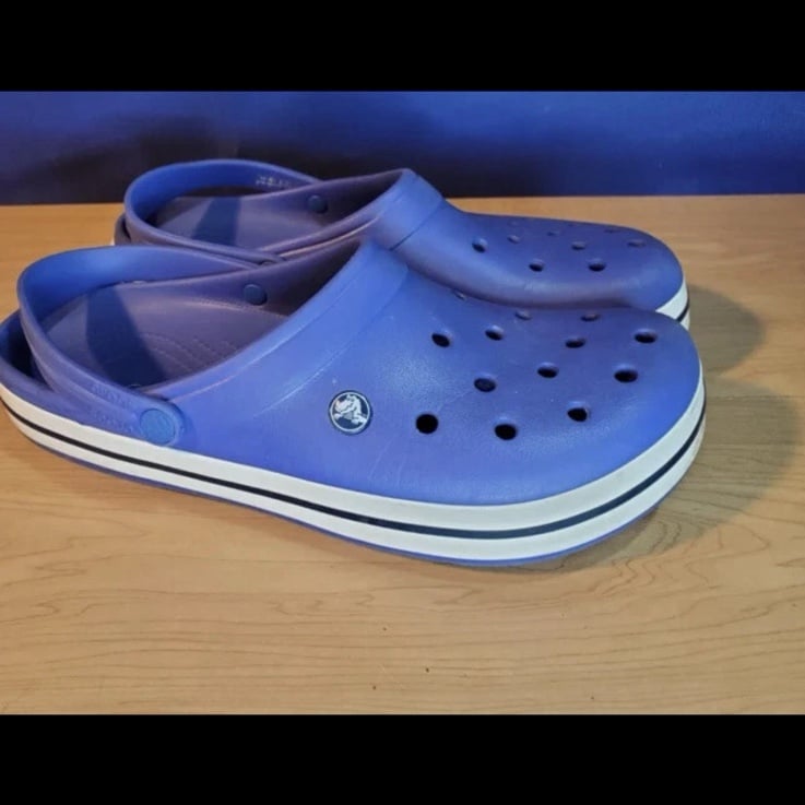 Men's Crocs Size 13 Blue with Stripe Great Shape