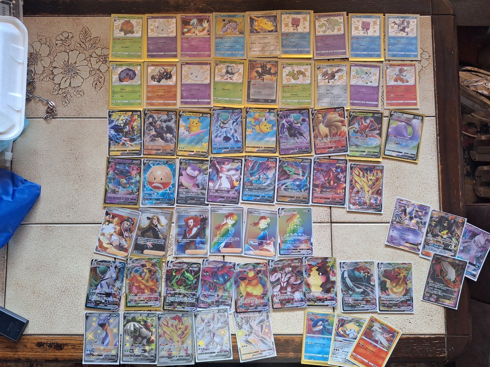 62 pokemon cards shiny/V/full art tainers/Vmax/EXs/Shiny V/rainbow/fullarts