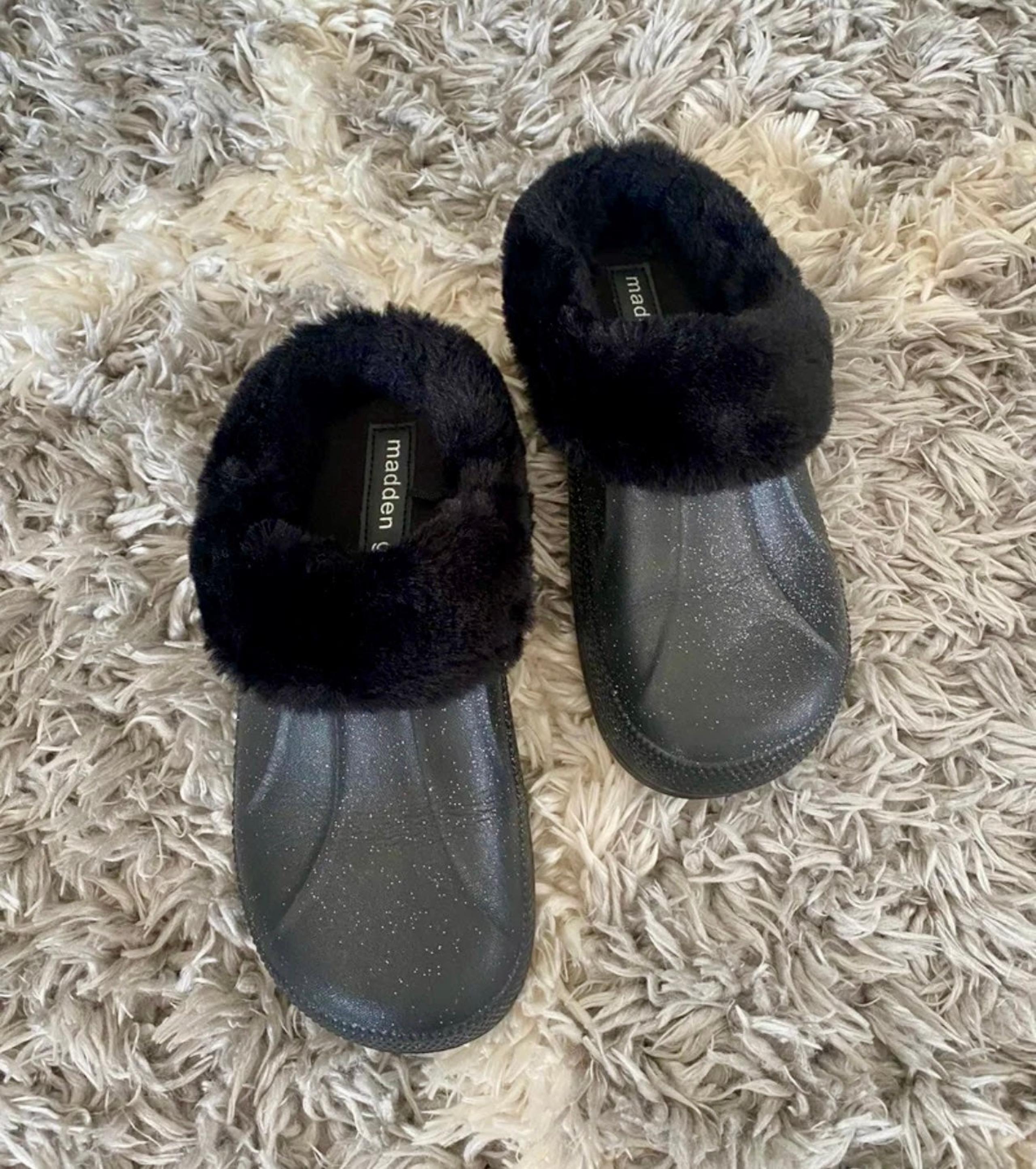 Girls faux fur sparkly slide on shoes