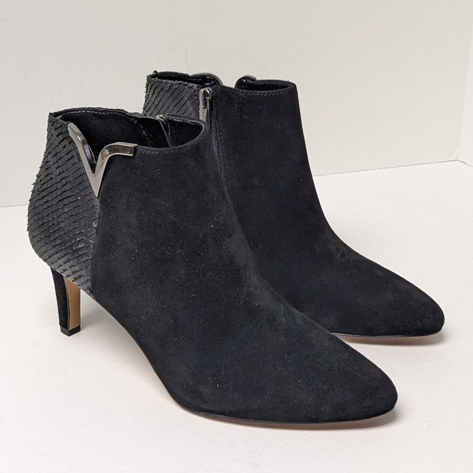 Vince Camuto Iylena Booties, Black, Women's 8 M