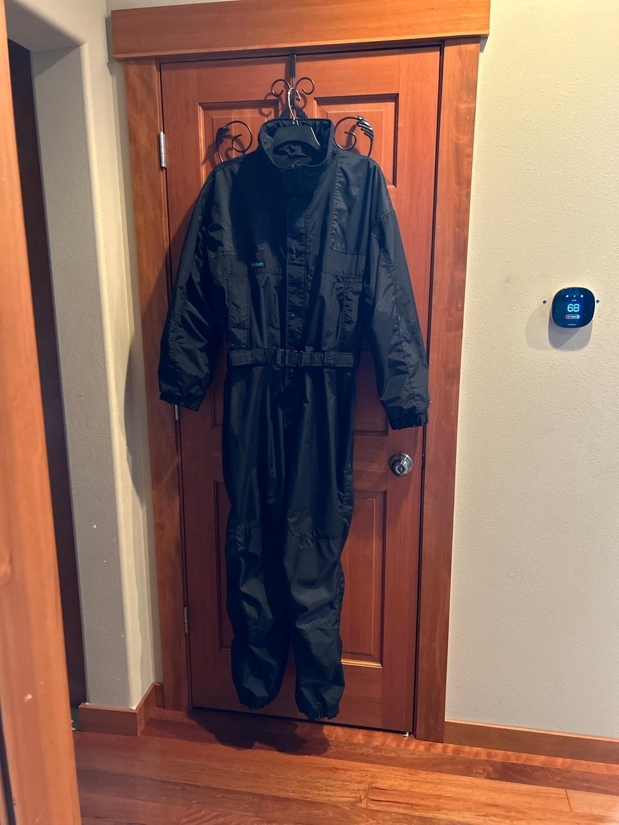 Vintage Columbia Black Ski Snowsuit - Men’s Size XL