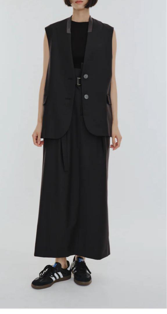 iore BICOLOR GILET Black