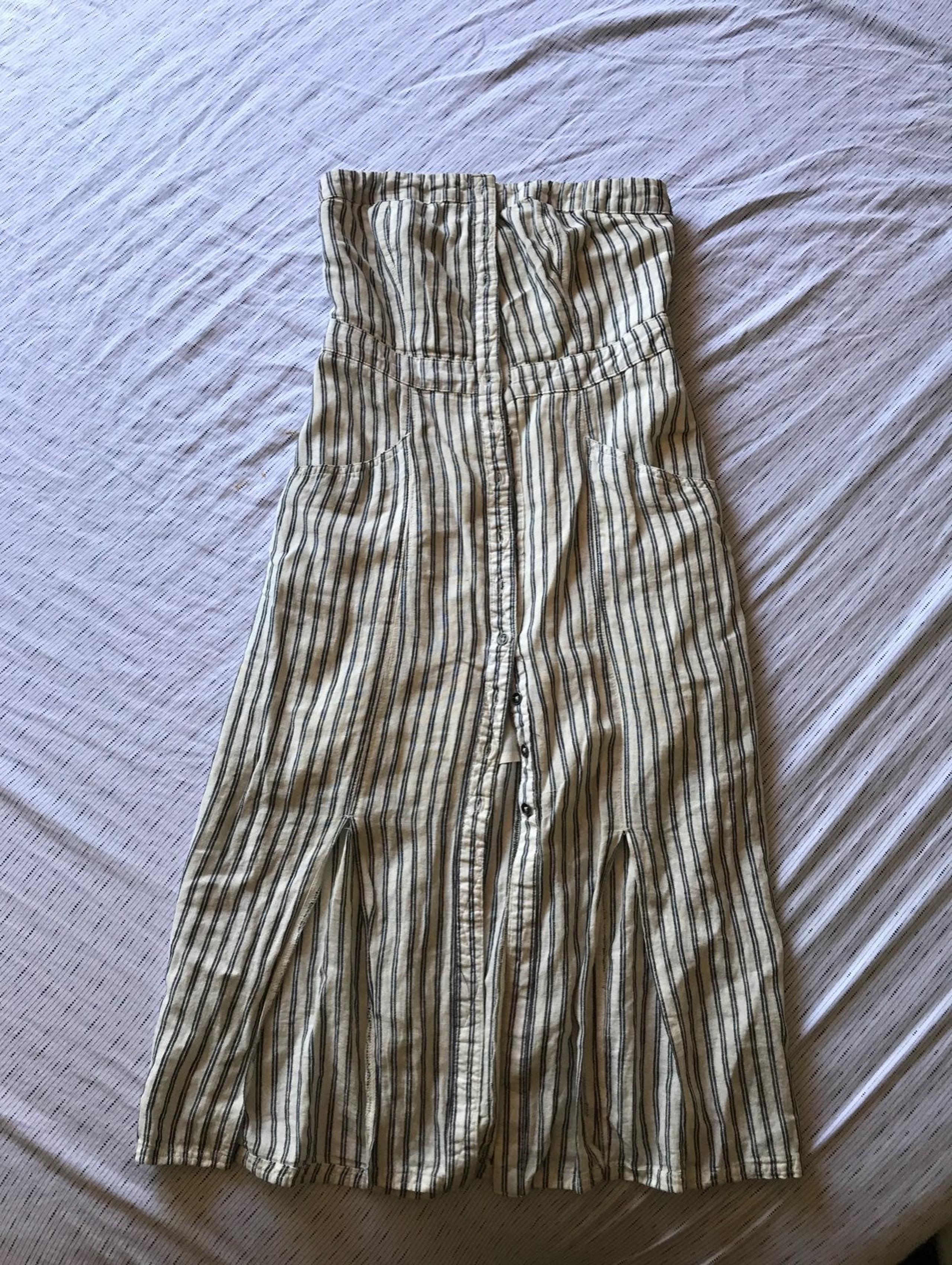strapless dress
